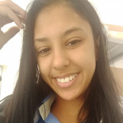 Ana Carolina Silva Fernandes Flor