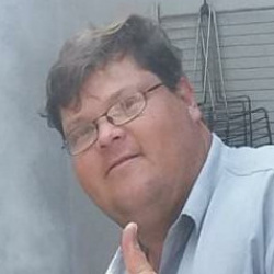 André Santos Paiva