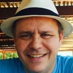 Luciano de Paiva Pereira