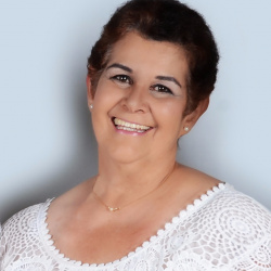 Eva Maria Aparecida Cecilio de Freitas