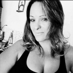 Patricia Terezinha  de Assis Abreu