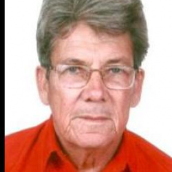 Darcy Oliveira Santos