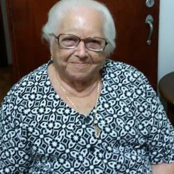 Maria de Lourdes Almeida Lara