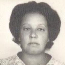 Dezi de Oliveira Faria