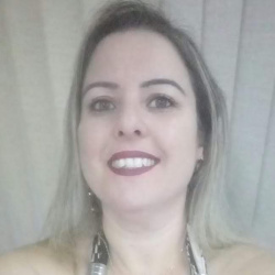 Adriana de Araújo Santos Soares