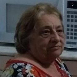 Floriza Maria de Souza Moreira
