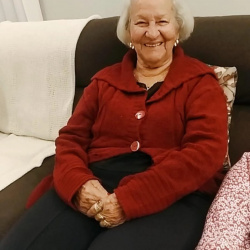 Maria de Lourdes de Assis Barbosa