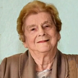 Carmela Megale Barcelos