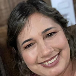 Anizia Fonseca Torres de Moura