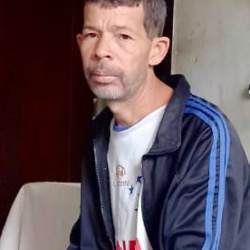 Adão Rober de Resende