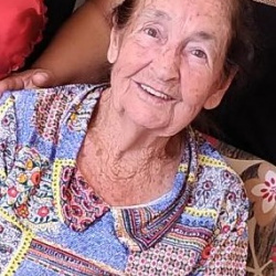 Luíza Teixeira Vilaça